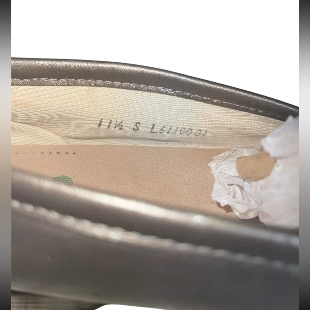 SAS Tripad Comfort Size 11.5 Loafers Slip On Silver Leather
